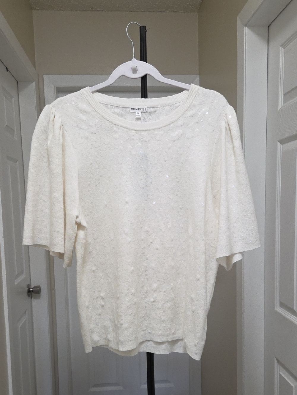 NWT Minnie Rose Cream Sequin Knit Top with Puff Sleeves